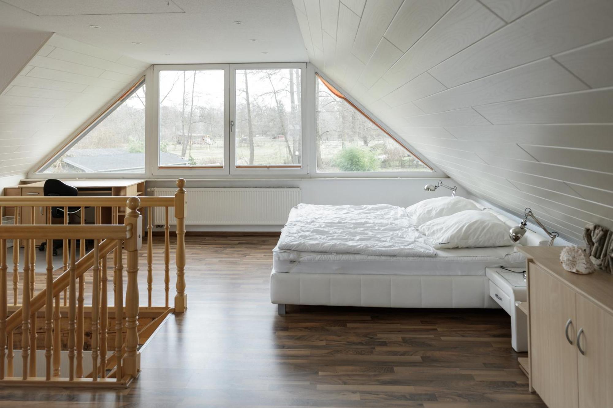 Ferienhaus Direkt An Der Spree Mit Whirlpool Und Sauna Berlin Luaran gambar